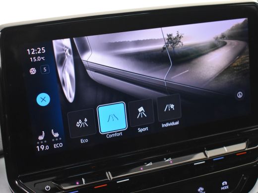 Volkswagen ID.4 Life 77 kWh 204pk | Adaptief cruise control | Navigatie | Led koplampen | Parkeersensoren v+a | A... ActivLease financial lease