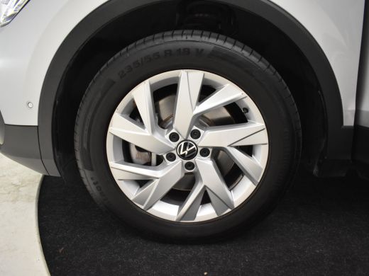 Volkswagen Tiguan 1.4 TSI 245pk eHybrid Elegance | 100% dealeronderhouden | Cruise control adaptief | Panorama-dak ... ActivLease financial lease