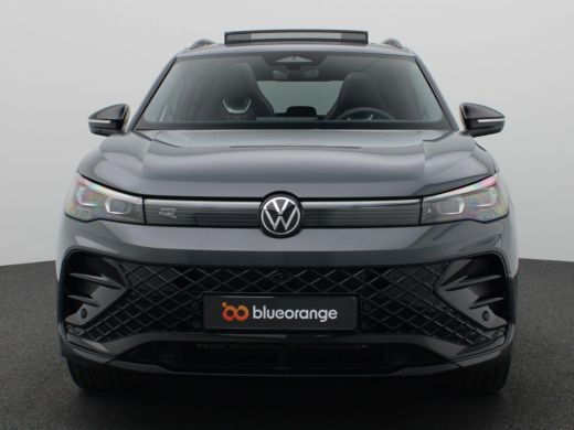 Volkswagen Tiguan 1.5 eHybrid R-Line Edition 272PK DSG Blackstyle, panoramadak, blackstyle, matrix led, trekhaak, 3... ActivLease financial lease