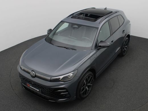 Volkswagen Tiguan 1.5 eHybrid R-Line Edition 272PK DSG Blackstyle, panoramadak, blackstyle, matrix led, trekhaak, 3... ActivLease financial lease