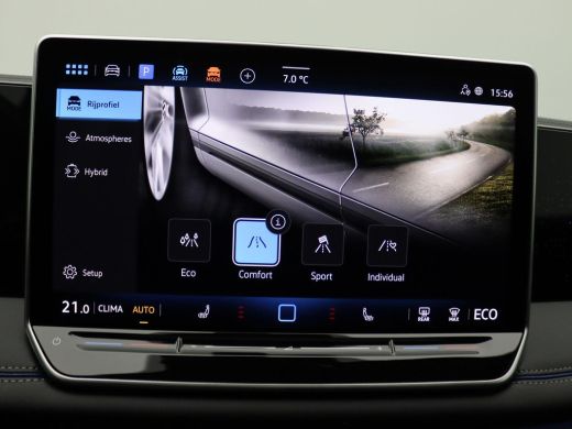 Volkswagen Tiguan 1.5 eHybrid R-Line Edition 272PK DSG Blackstyle, panoramadak, blackstyle, matrix led, trekhaak, 3... ActivLease financial lease