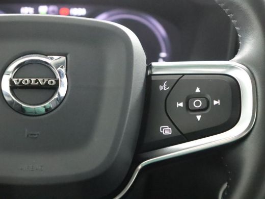Volvo  XC40 T5 Momentum Pro | Climate Control | High Performance Audio | Cruise Control | Parkeersensoren ach... ActivLease financial lease