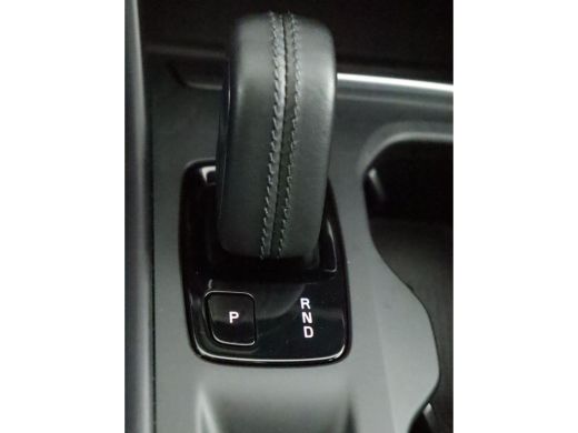 Volvo  XC40 T5 Momentum Pro | Climate Control | High Performance Audio | Cruise Control | Parkeersensoren ach... ActivLease financial lease