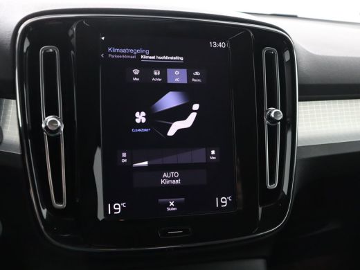 Volvo  XC40 T5 Momentum Pro | Climate Control | High Performance Audio | Cruise Control | Parkeersensoren ach... ActivLease financial lease