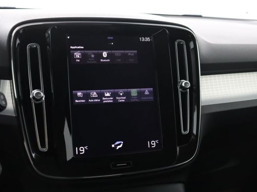Volvo  XC40 T5 Momentum Pro | Climate Control | High Performance Audio | Cruise Control | Parkeersensoren ach... ActivLease financial lease