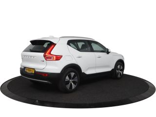 Volvo  XC40 T5 Momentum Pro | Climate Control | High Performance Audio | Cruise Control | Parkeersensoren ach...