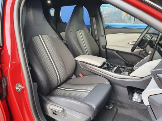 Ford Capri Ext Range RWD 77 kWh ActivLease financial lease