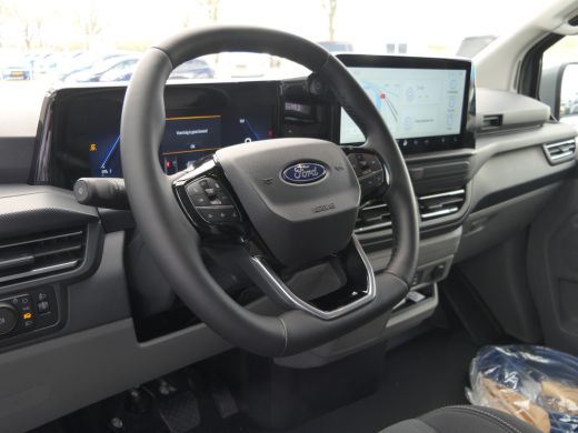 Ford E-Transit Custom 340 L2H1 Limited 65 kWh | Voorraad | Driver Assistance Pack | Stoelverwarming | 17 Inch | Camera ActivLease financial lease