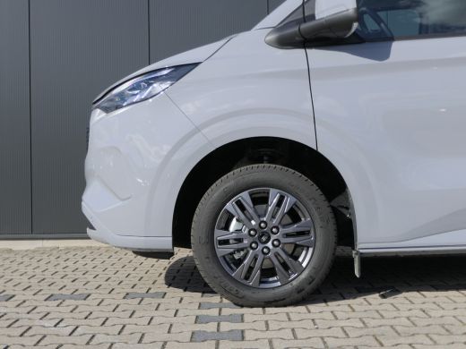 Ford E-Transit Custom 340 L2H1 Limited 65 kWh | Voorraad | Driver Assistance Pack | Stoelverwarming | 17 Inch | Camera ActivLease financial lease