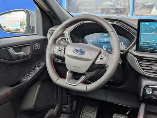 Ford Kuga Ford 2.5 PHEV ST-Line X Panoramadak | Elektr. Trekhaak | 20 Inch | 20 Inch lichtmetalen wielen | ... ActivLease financial lease