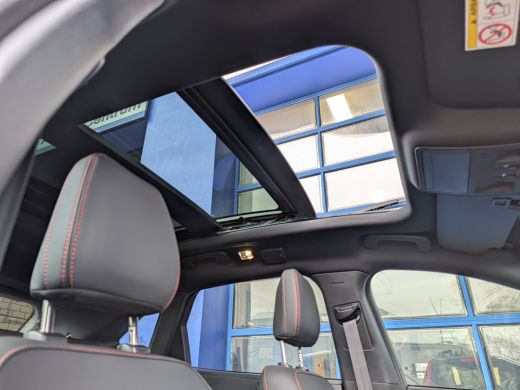 Ford Kuga Ford 2.5 PHEV ST-Line X Panoramadak | Elektr. Trekhaak | 20 Inch | 20 Inch lichtmetalen wielen | ... ActivLease financial lease