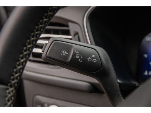 Ford Kuga Ford 2.5 PHEV Vignale | Cruise control | Trekhaak | Winterpakket (Stoelverwarming, Stuurverwarmin... ActivLease financial lease