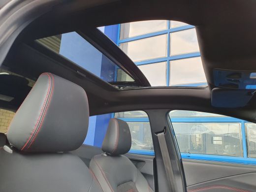Ford Puma 1.0 EcoBoost Hybrid Automaat ST-Line X | Panoramadak | Adap. Cruise | 19 inch ActivLease financial lease