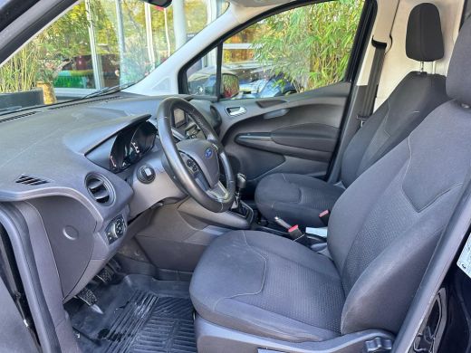 Ford Transit Courier Ford 1.5 TDCI Trend | Cruise control | Navigatie | Camera ActivLease financial lease