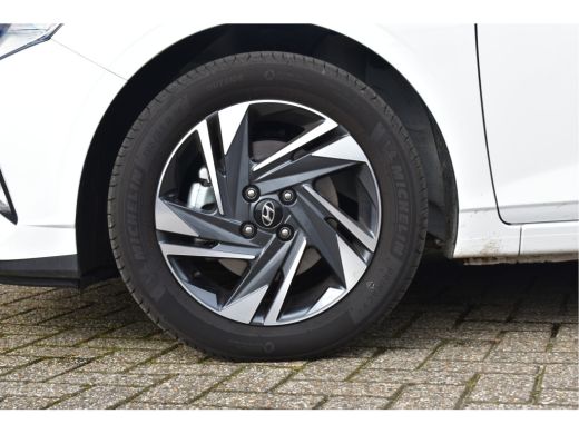 Hyundai i20 Hyundai 1.0 T-GDI Comfort | Trekhaak | Achteruitrijcamera | Apple Carplay/Android Auto|telefoonin... ActivLease financial lease