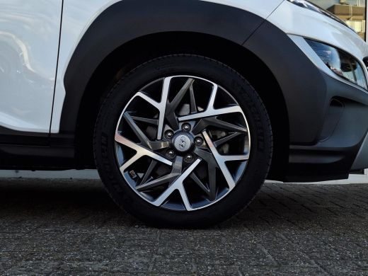 Hyundai KONA 1.6 GDI HEV Comfort | Achteruitrijcamera | Stoel/stuurverwarming | Navigatie | Apple Carplay/Andr... ActivLease financial lease