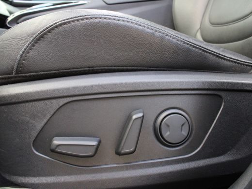 Hyundai Tucson Hyundai 1.6 T-GDI PHEV Premium Sky 4WD | Cruise control adaptief met Stop&Go | Dodehoekdetectie m... ActivLease financial lease