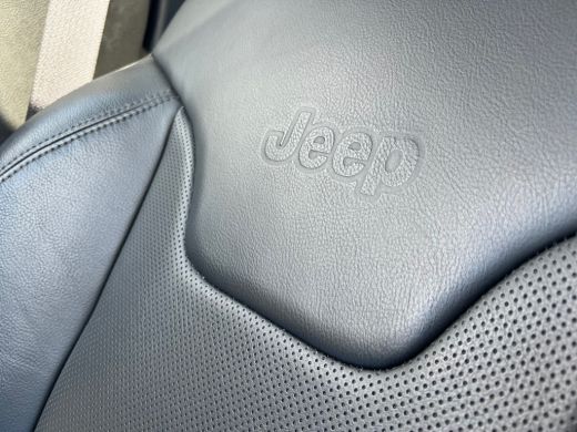 Jeep Compass 4xe 240pk/Phev-Hybrid/Pano-dak/Colorado Red/Trekhaak/Leder/Camera ActivLease financial lease