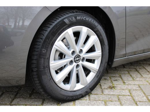 Opel Astra Sports Tourer 1.2 Turbo Edition | Achteruitrijcamera | Draadloze telefoonlader | Navigatiesysteem ActivLease financial lease