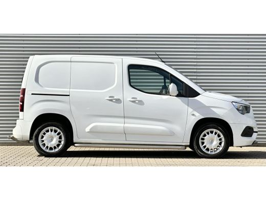 Opel Combo 1.5D L1H1 Edition Navi,cruise ActivLease financial lease