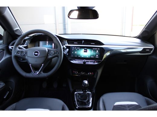 Opel Corsa 1.2 Turbo Ultimate / Navigatie / Camera / Alcantara / Keyless / Parkeersensoren / Matrix LED / St... ActivLease financial lease