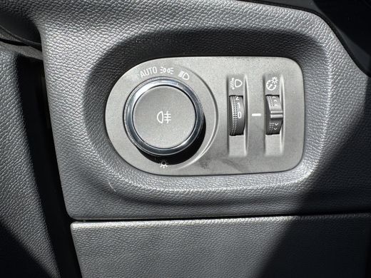 Opel CORSA-E Opel Level 4 50 kWh Automaat | 11 kW boordlader ActivLease financial lease