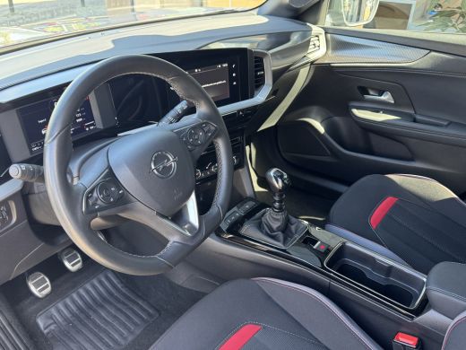 Opel Mokka Opel 1.2 Level GS Line level 4 | Carplay | Parkeersensoren voor en Achter | Parkeercamera | Blind... ActivLease financial lease