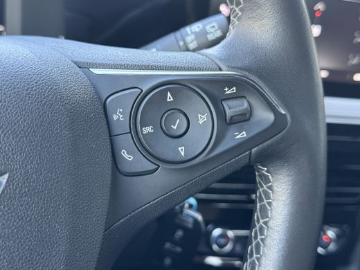 Opel Mokka Opel 1.2 Level GS Line level 4 | Carplay | Parkeersensoren voor en Achter | Parkeercamera | Blind... ActivLease financial lease