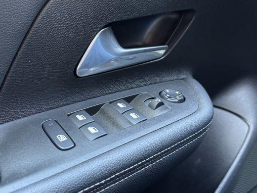 Opel Mokka Opel 1.2 Level GS Line level 4 | Carplay | Parkeersensoren voor en Achter | Parkeercamera | Blind... ActivLease financial lease