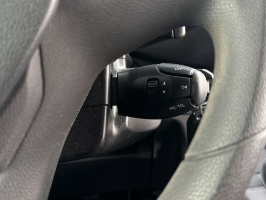 Peugeot Expert 2.0 BlueHDI 180 S&S DC | Cruise Control | Leder | Trekhaak | Camera | 17' LMV | DAB | ActivLease financial lease