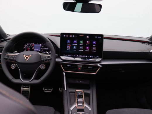 Seat Leon Sportstourer 1.5 TSI e-Hybrid VZ Performance 272PK DSG matrix led, schuif-kanteldak, achteruitrijcamera, stuur... ActivLease financial lease