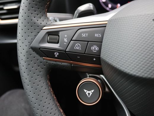Seat Leon Sportstourer 1.5 TSI e-Hybrid VZ Performance 272PK DSG matrix led, schuif-kanteldak, achteruitrijcamera, stuur... ActivLease financial lease