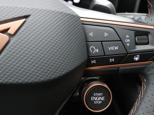 Seat Leon Sportstourer 1.5 TSI e-Hybrid VZ Performance 272PK DSG matrix led, schuif-kanteldak, achteruitrijcamera, stuur... ActivLease financial lease