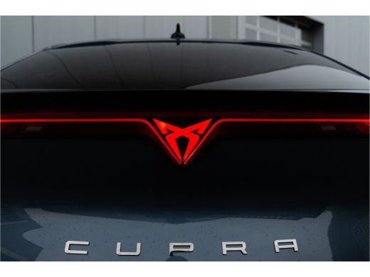 Seat Tavascan VZ Adrenaline | Sennheiser | Smart Ambient Light | Dynamic chassis control | Panoramadak | 'Augme... ActivLease financial lease