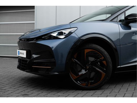 Seat Tavascan VZ Adrenaline | Sennheiser | Smart Ambient Light | Dynamic chassis control | Panoramadak | 'Augme... ActivLease financial lease