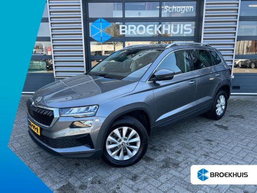 Skoda Karoq 1.5 TSI 150 pk ACT Business Edition 7-DSG | Achteruitrijcamera | Cruise control adaptief | Apple ... Skoda Karoq 1.5 TSI 150 pk ACT Business Edition 7-DSG | Achteruitrijcamera | Cruise control adaptief | Apple ...