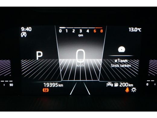 Skoda Karoq 1.5 TSI 150 pk ACT Business Edition 7-DSG | Achteruitrijcamera | Cruise control adaptief | Apple ... ActivLease financial lease