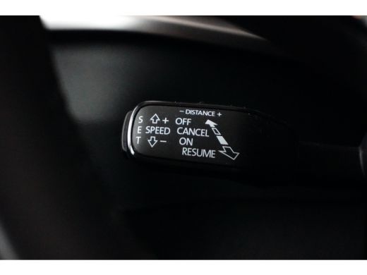 Skoda Karoq 1.5 TSI 150 pk ACT Business Edition 7-DSG | Achteruitrijcamera | Cruise control adaptief | Apple ... ActivLease financial lease