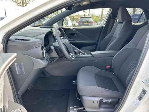 Toyota C-HR 1.8 Hybrid 140 First Edition ActivLease financial lease