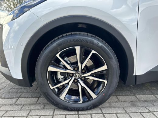 Toyota C-HR 1.8 Hybrid 140 First Edition ActivLease financial lease