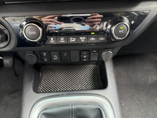 Toyota Hilux 2.4 D-4D Xtra Cab Professional | Navigatie | Achteruitrijcamera ActivLease financial lease