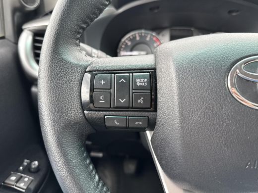 Toyota Hilux 2.4 D-4D Xtra Cab Professional | Navigatie | Achteruitrijcamera ActivLease financial lease