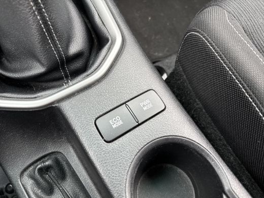 Toyota Hilux 2.4 D-4D Xtra Cab Professional | Navigatie | Achteruitrijcamera ActivLease financial lease