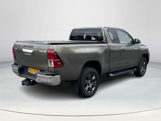 Toyota Hilux 2.4 D-4D Xtra Cab Professional | Navigatie | Achteruitrijcamera ActivLease financial lease
