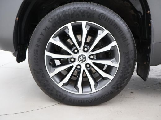Toyota Land Cruiser 2.8 D-4D-F AUT. 5-PERSOONS EXECUTIVE + SCHUIFDAK | 360 CAMERA | STOELVENTILATIE | ADAPTIVE CRUISE ActivLease financial lease