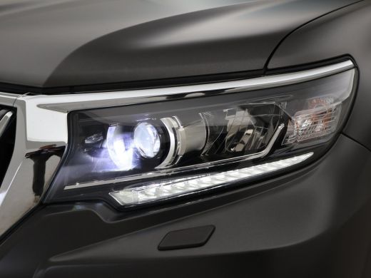 Toyota Land Cruiser 2.8 D-4D-F AUT. 5-PERSOONS EXECUTIVE + SCHUIFDAK | 360 CAMERA | STOELVENTILATIE | ADAPTIVE CRUISE ActivLease financial lease