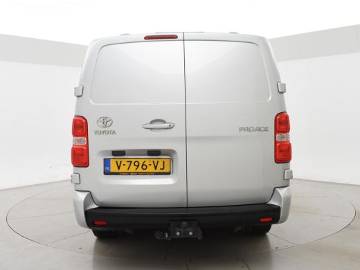 Toyota ProAce Worker 2.0 D-4D 177 PK AUT. 6-PERS. DUBBEL CABINE LONG + TREKHAAK | NAVIGATIE | TREEPLANKEN ActivLease financial lease