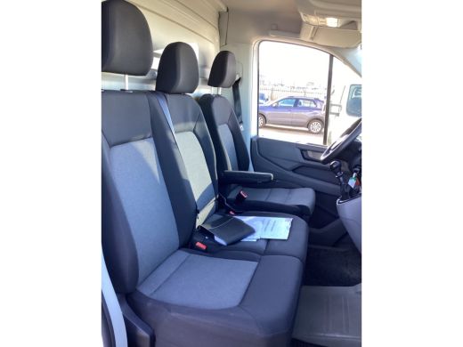 Volkswagen Crafter 35 2.0 TDI 177PK L4 HIGHLINE | NL-BUS! | 1 EIGENAAR! | NAVI | CLIMA | CRUISE | EL ACHTERKLEP | DE... ActivLease financial lease