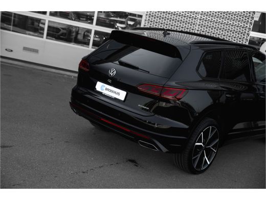 Volkswagen Touareg 3.0TSi 462pk 4MOTION R | Panoramadak | Nachtzicht | Luchtvering | HUD | Harman Kardon | ActivLease financial lease