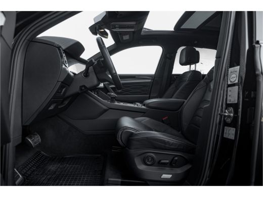 Volkswagen Touareg 3.0TSi 462pk 4MOTION R | Panoramadak | Nachtzicht | Luchtvering | HUD | Harman Kardon | ActivLease financial lease